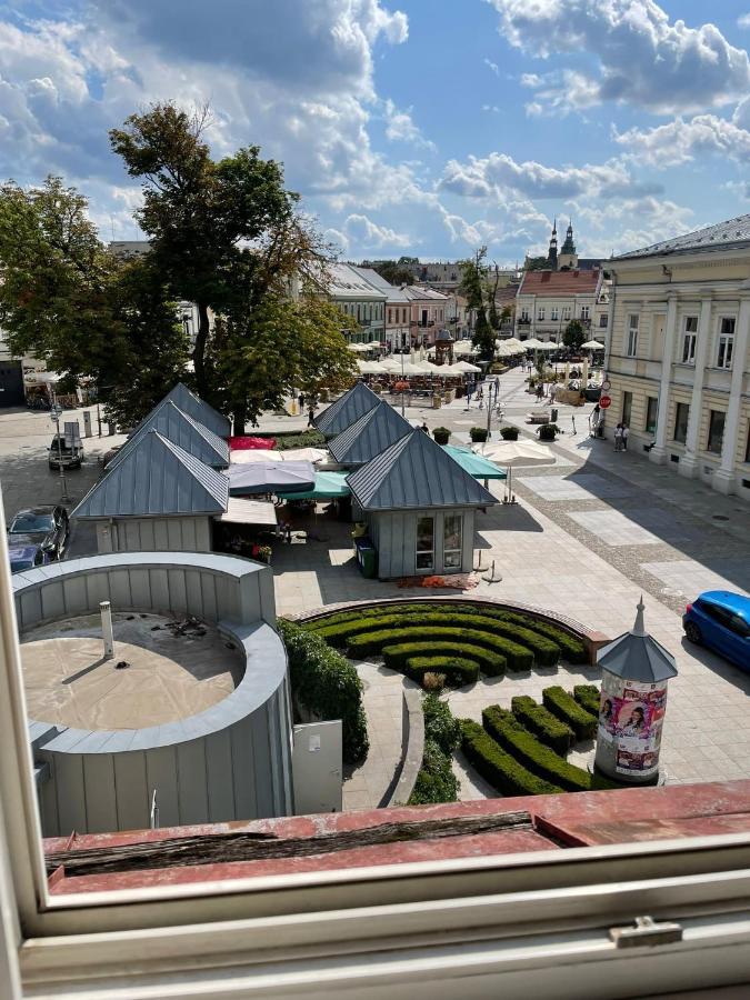 Pensjonat Widok Rynek -Parking Kielce Extérieur photo